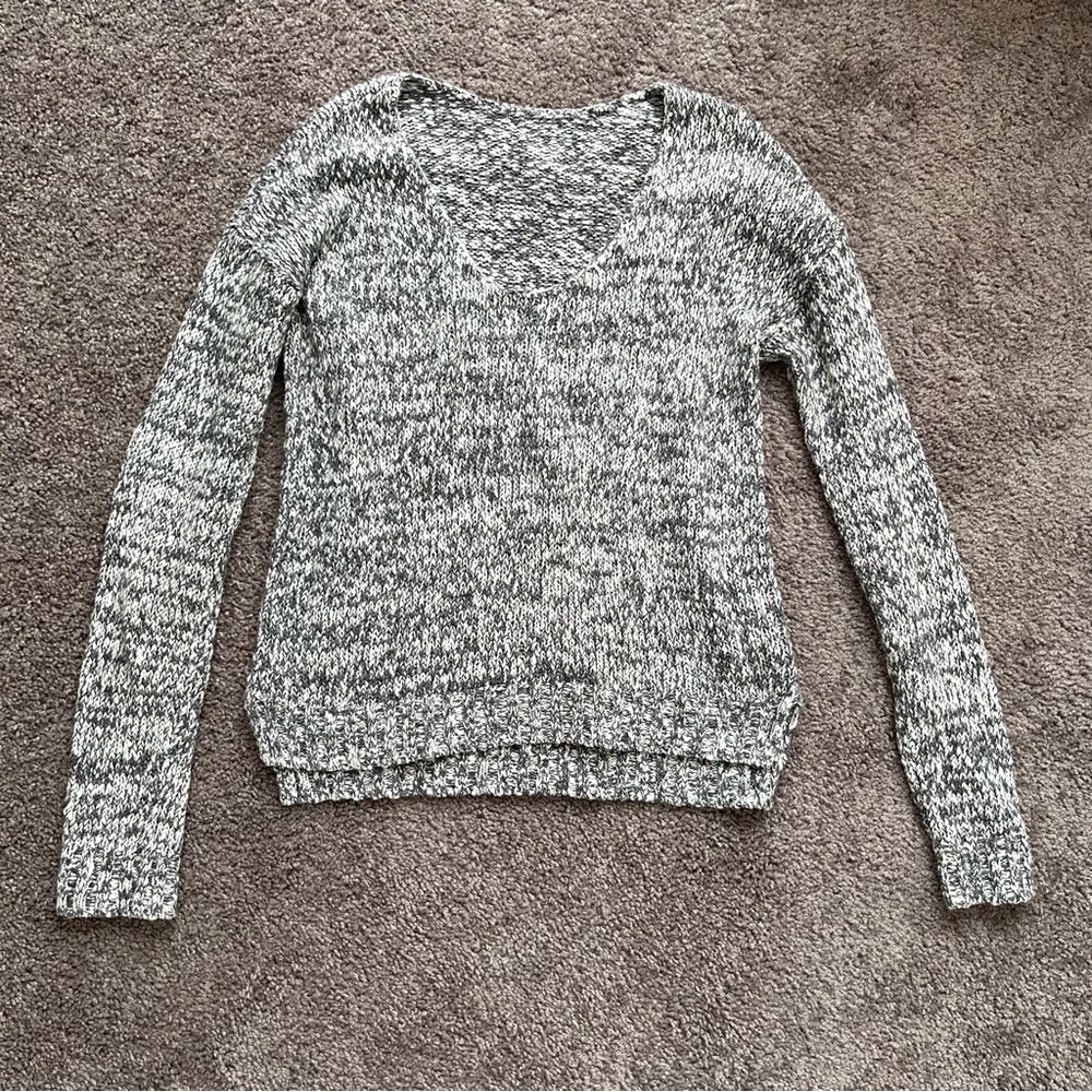 aritzia knit sweater
